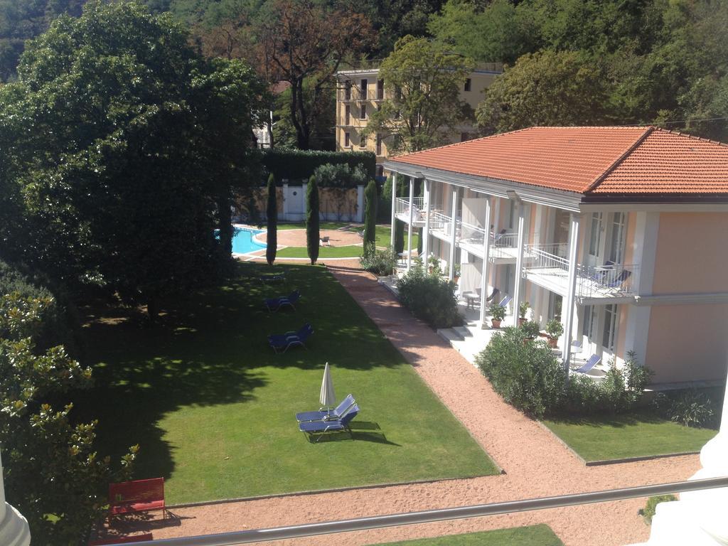 Residence Ville Lago Lugano Porto Ceresio Exterior photo