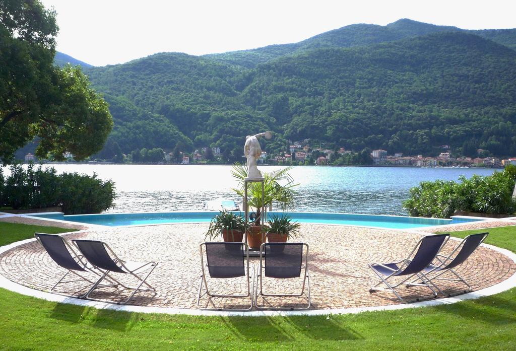 Residence Ville Lago Lugano Porto Ceresio Exterior photo