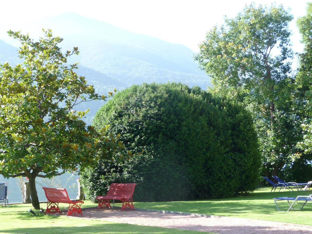 Residence Ville Lago Lugano Porto Ceresio Exterior photo