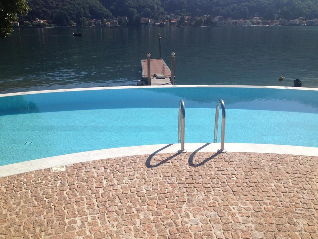 Residence Ville Lago Lugano Porto Ceresio Exterior photo