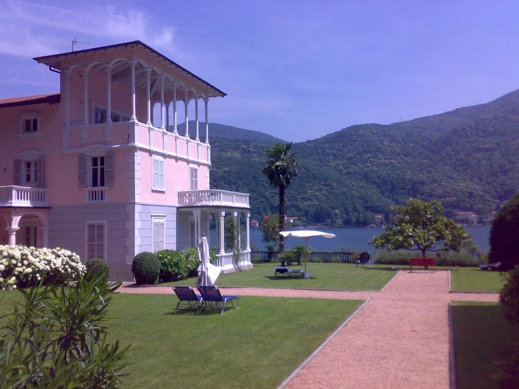 Residence Ville Lago Lugano Porto Ceresio Exterior photo