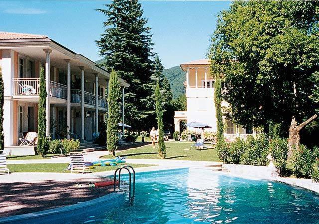 Residence Ville Lago Lugano Porto Ceresio Exterior photo